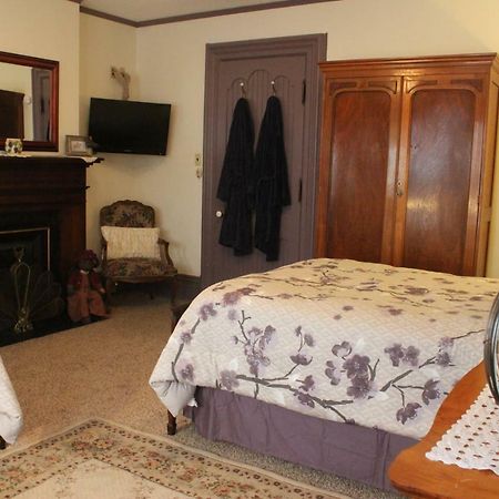 Spencer House Bed & Breakfast Эри Экстерьер фото