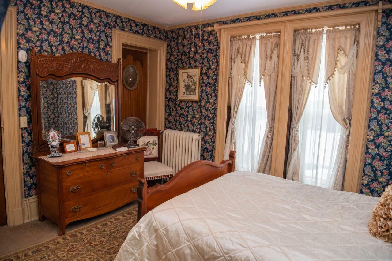 Spencer House Bed & Breakfast Эри Экстерьер фото